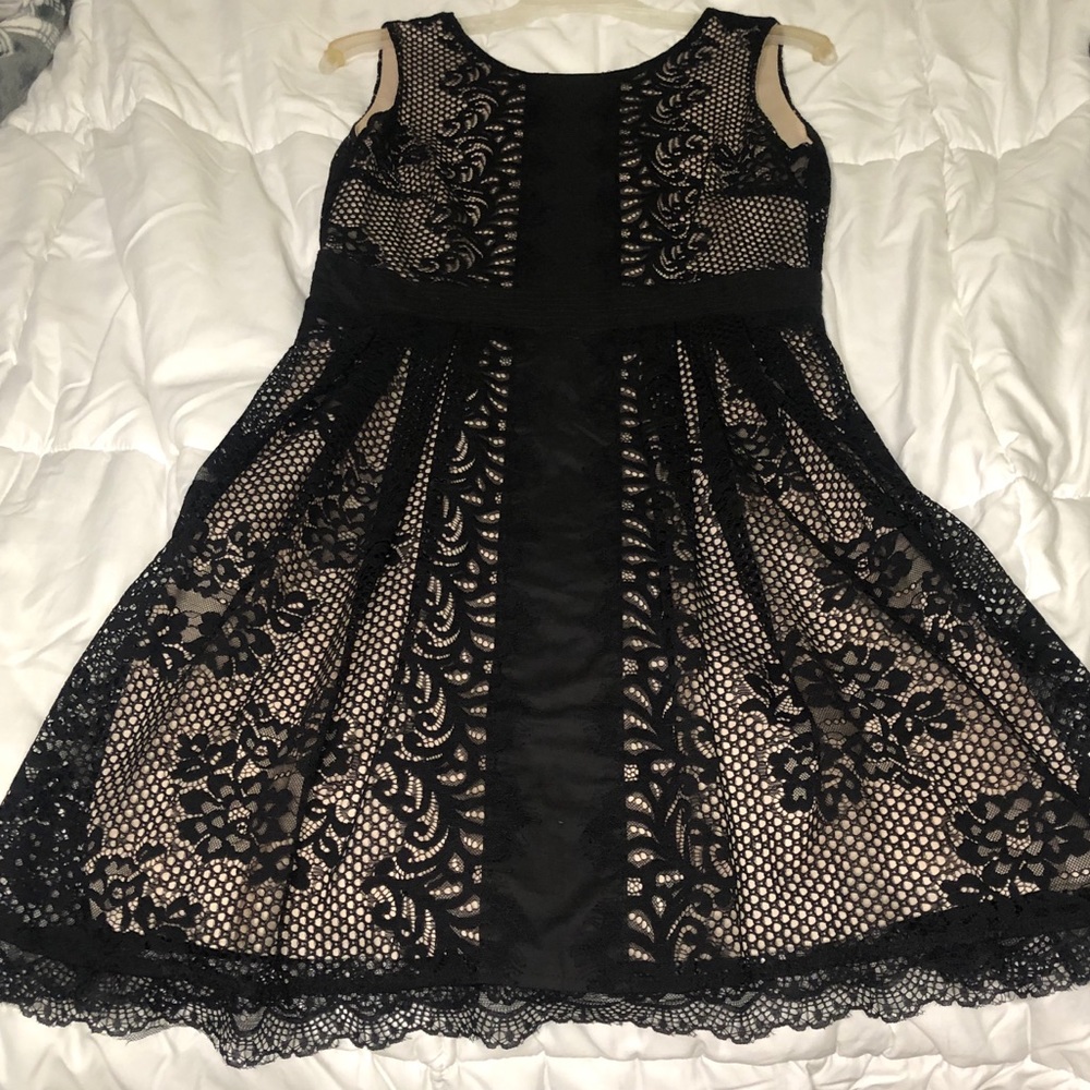 Lace dress